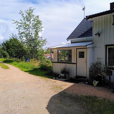 Laegenhet Naturnaera I Henån Eksteriør bilde